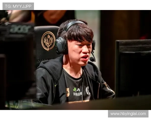 深入分析RNG战队的盯防战术及其在比赛中的应用与效果 深入分析RNG战队的盯防战术及其在比赛中的应用与效果