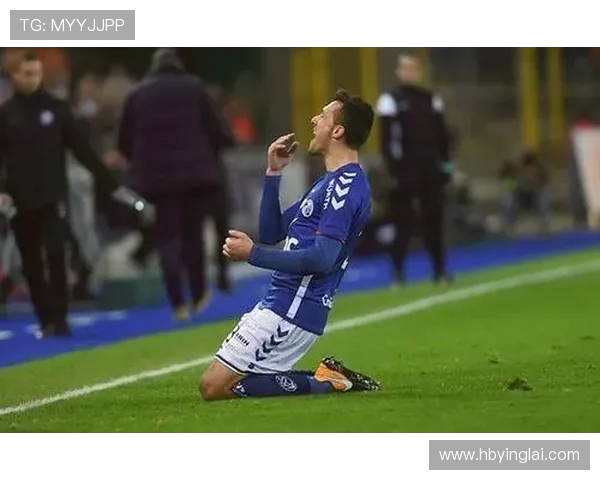 斯特拉与卡昂的对决分析及比赛前瞻展望