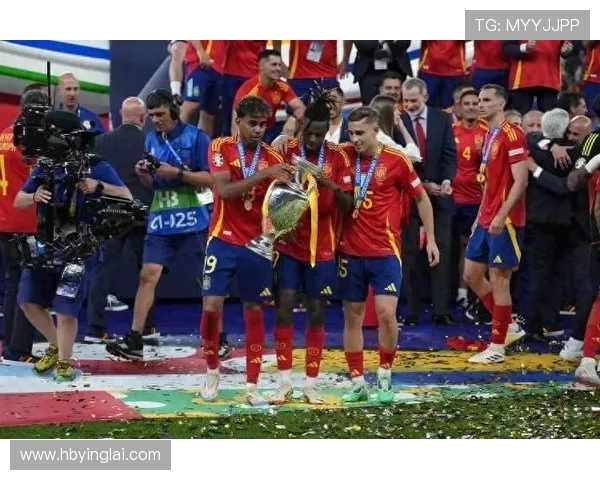 西班牙与英格兰友谊赛精彩回顾双方球员表现引发热议