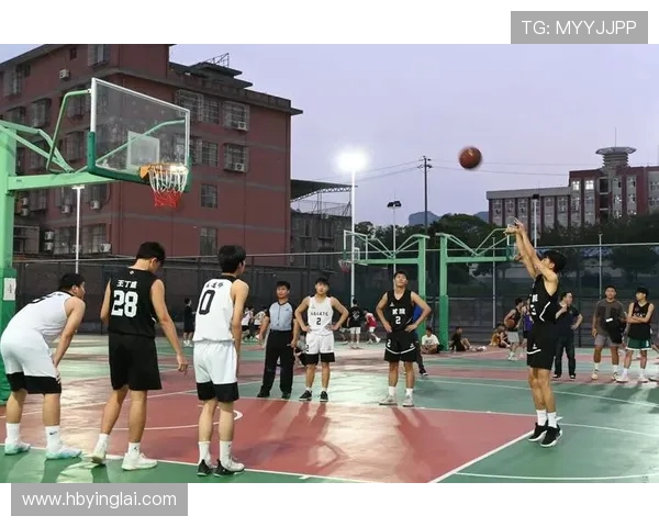 重庆篮球队总决赛精彩表现解析展现团队力量与拼搏精神 重庆篮球队总决赛精彩表现解析展现团队力量与拼搏精神